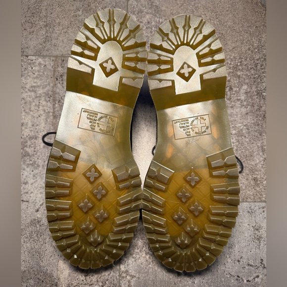 Dr. Martens 10458 Bex Smooth leather Brogue Shoes - Picture 3 of 5